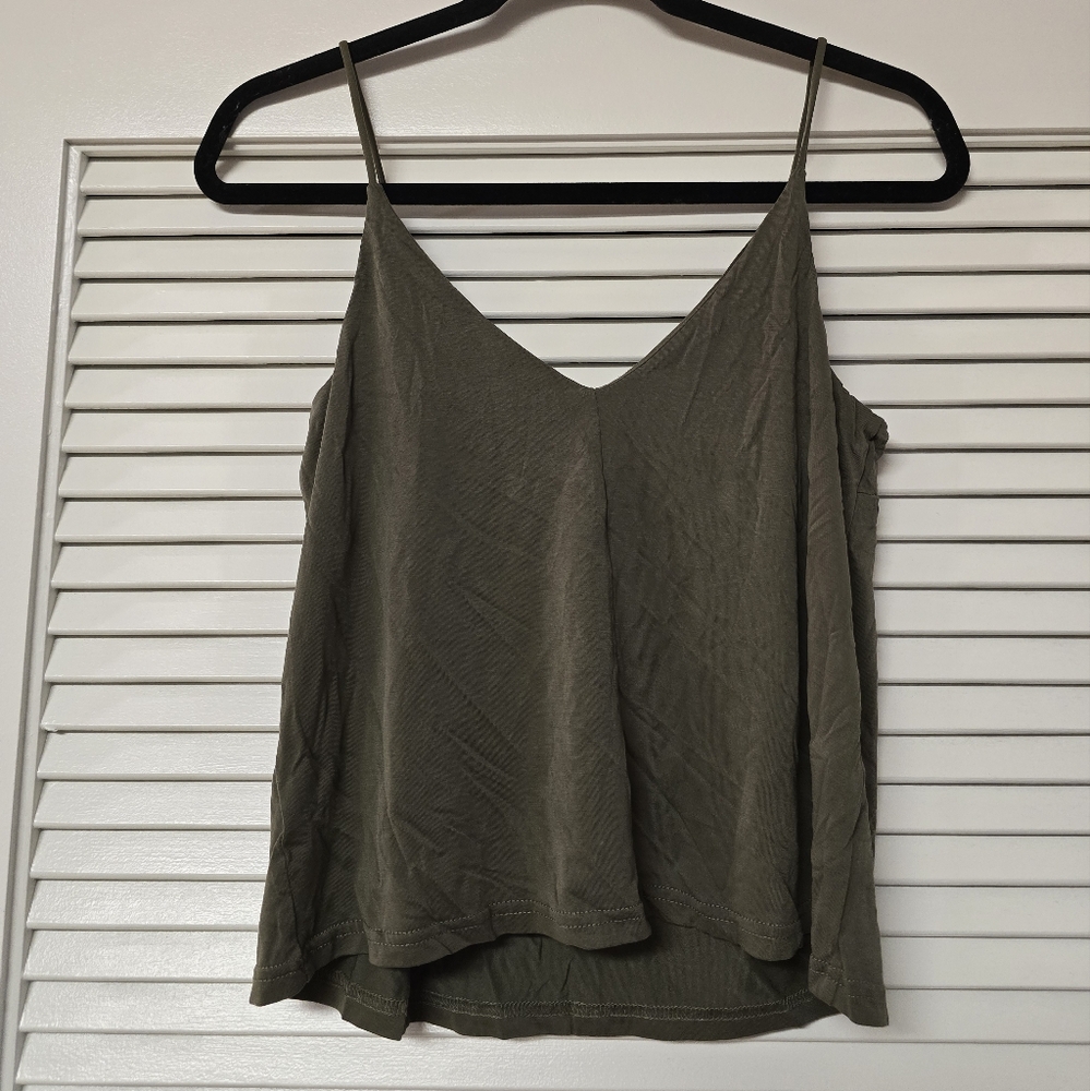 Abound - Olive Green V-Neck Top - Picture 2 of 2
